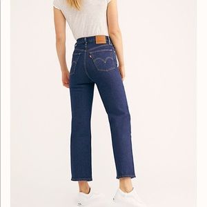 hello kitty x levi's